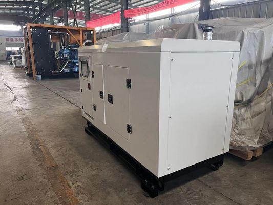 80KW 3단계 디젤 발전기 세트 커밍스의 강력한 비상 백업 전원 공급