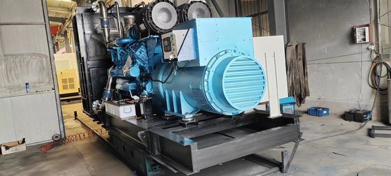 400V 1250KVA 웨이차이 디젤 발전기 세트 1000KW 방향 주입 엔진과 함께 큰 전원 공급 장비
